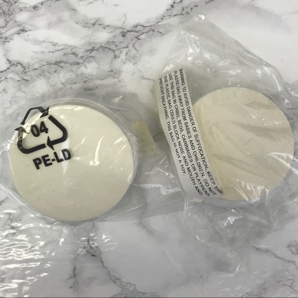 Set of 2 Susan Lucci Youthful Essence Lg Sponges - Picture 1 of 3